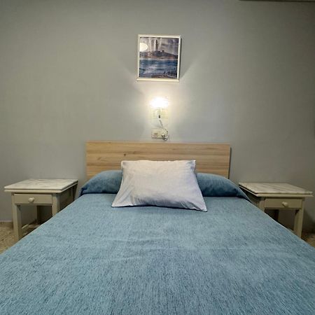 Hostal Miramar Los Canos De Meca Extérieur photo