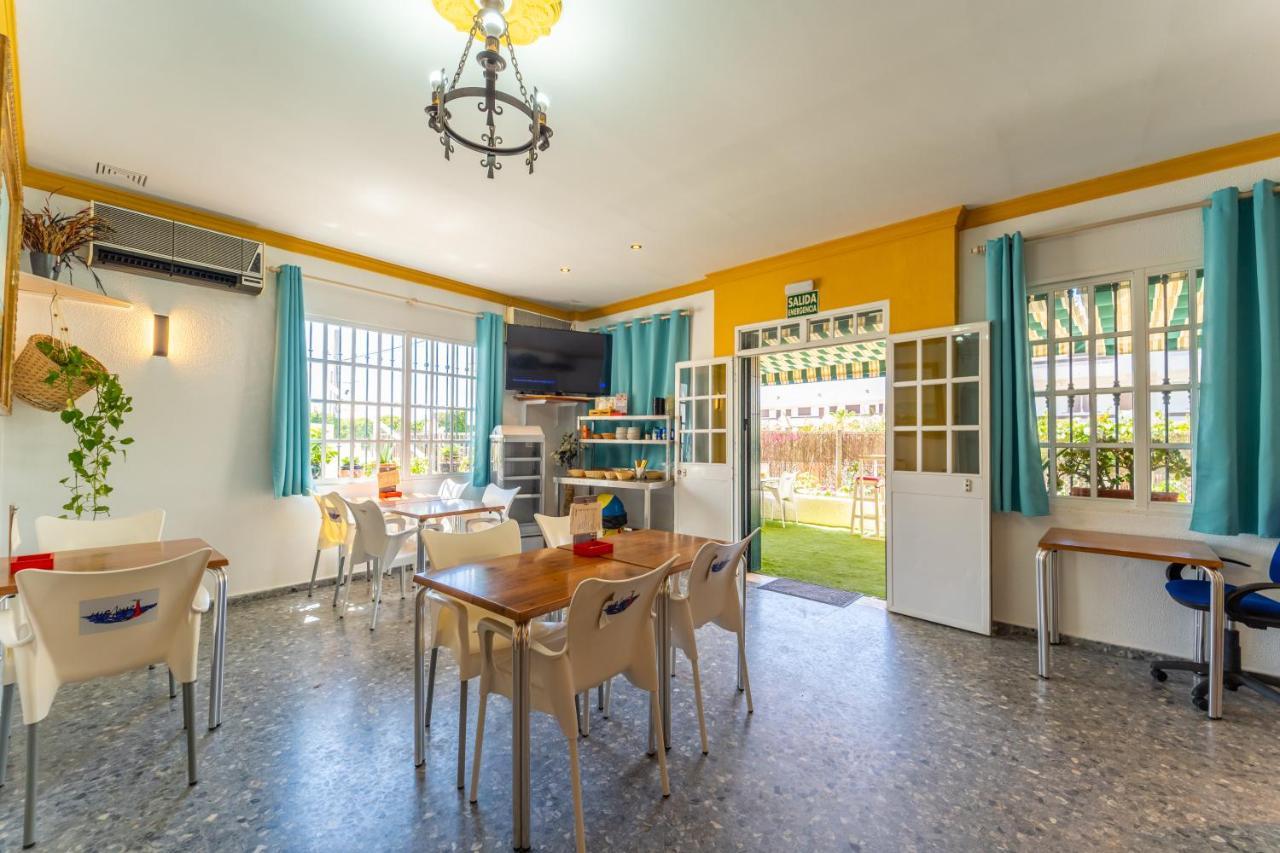Hostal Miramar Los Canos De Meca Extérieur photo