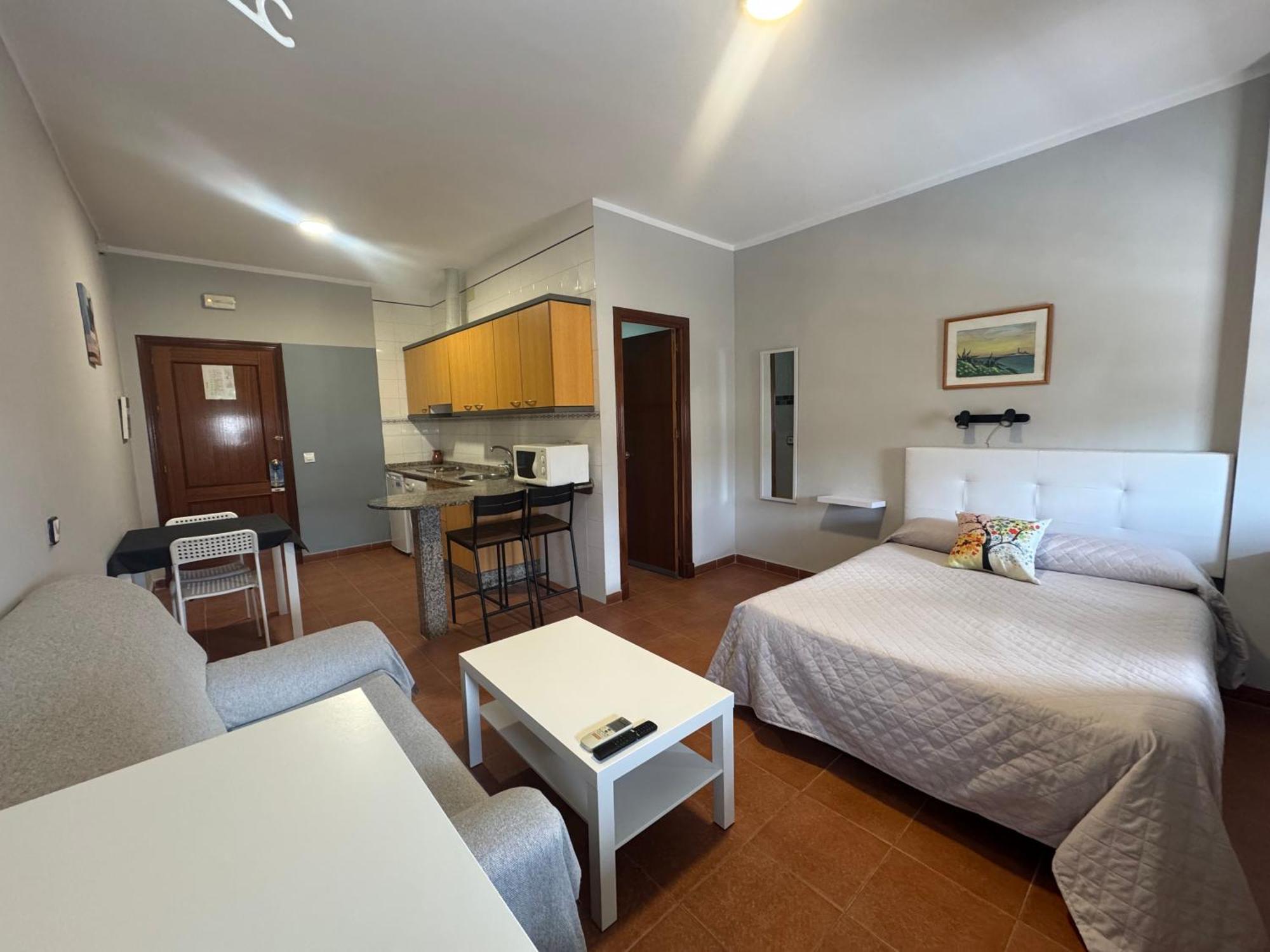 Hostal Miramar Los Canos De Meca Extérieur photo
