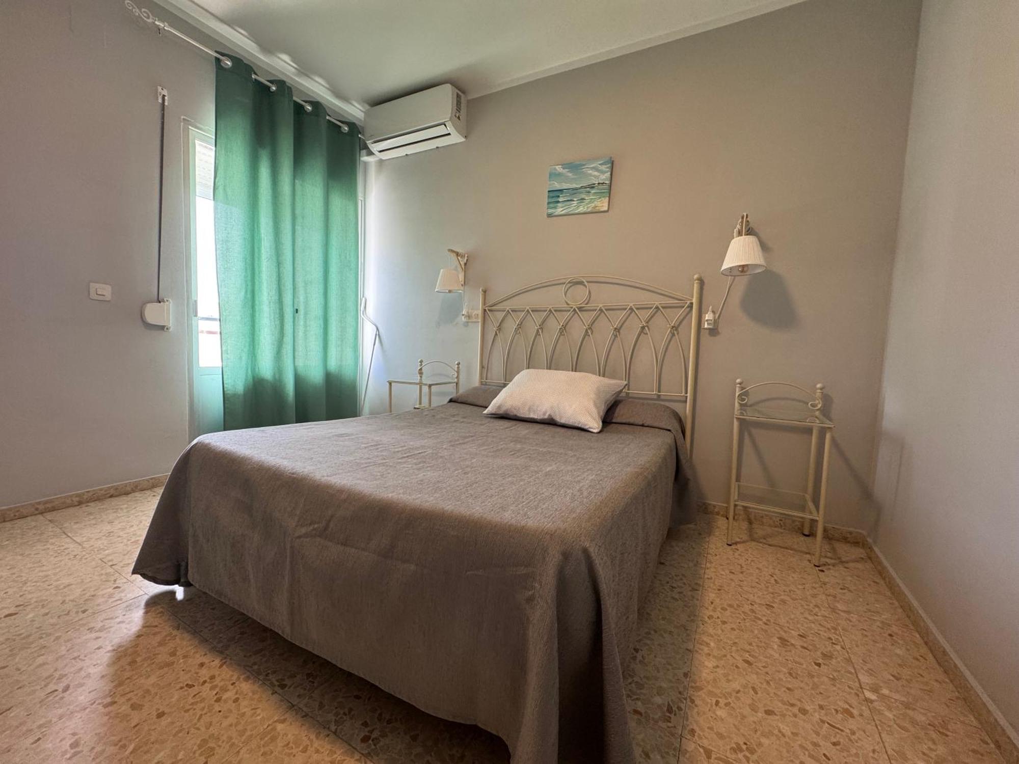 Hostal Miramar Los Canos De Meca Extérieur photo
